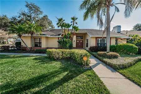 8400 Merrill Circle Seminole, FL 33777