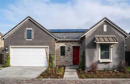 58 Luneta Lane Rancho Mission Viejo, CA 92694