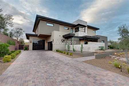 62 Meadowhawk Ln Las Vegas, NV 89135
