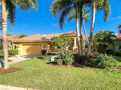 5210 Harborage Dr Fort Myers, FL 33908