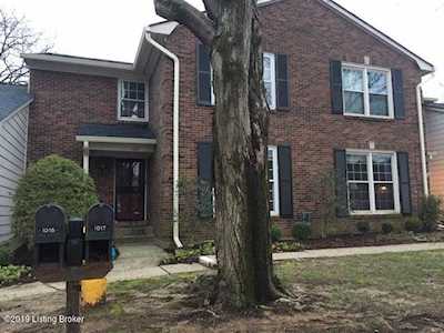 1017 Burning Springs Cir Louisville, KY 40223