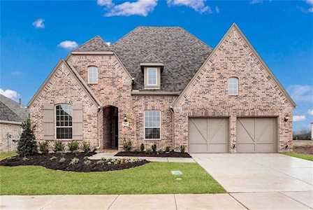 7029 Cross Point Little Elm, TX 76227