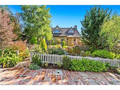 487 Myrtle Laguna Beach, CA 92651