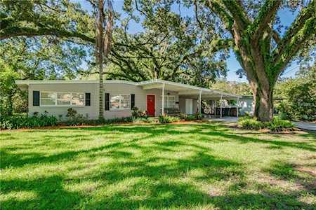 2110 Mount Vernon Street Orlando, FL 32803