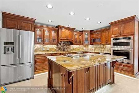 22848 El Dorado Dr Boca Raton, FL 33433