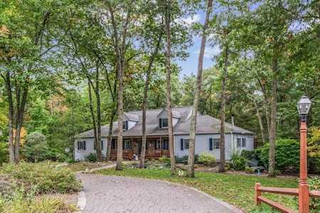 7 Dover Drive Walpole, MA 02081