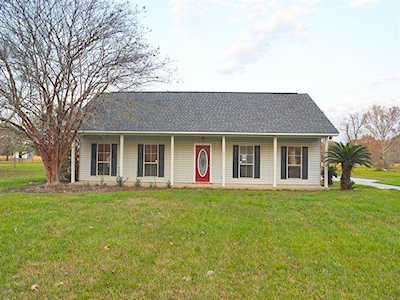 7935 Kripple K Dr Denham Springs, LA 70706