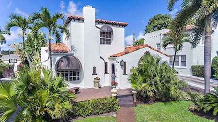 717 Biscayne Drive West Palm Beach, FL 33401