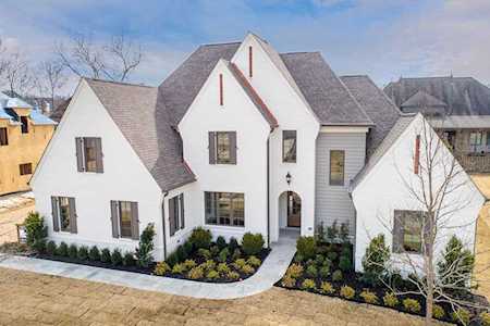1559 Lambs Meadow Ln Collierville, TN 38017
