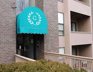 2 Shrewsbury Green Dr #F Shrewsbury, MA 01545