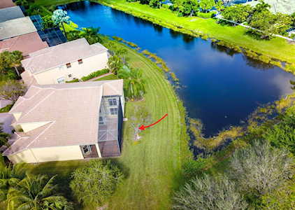 7938 Sunburst Terrace Lake Worth, FL 33467