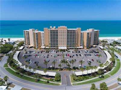 880 Mandalay Avenue #C915 Clearwater Beach, FL 33767