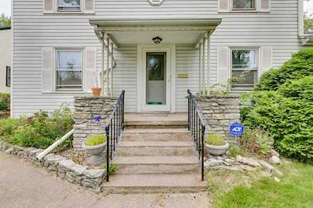 1769 4th Street E Saint Paul, MN 55106