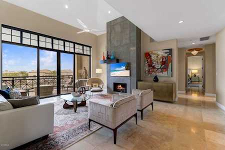 8 Biltmore Estate #307 Phoenix, AZ 85016