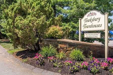 84 Armando Way #84 Tewksbury, MA 01876