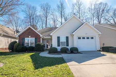 107 Keswick Ln Mooresville, NC 28117