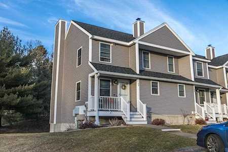 34 Sycamore Drive #34 Leominster, MA 01453