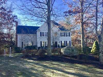 11 Harvestwood Lane Mansfield, MA 02048