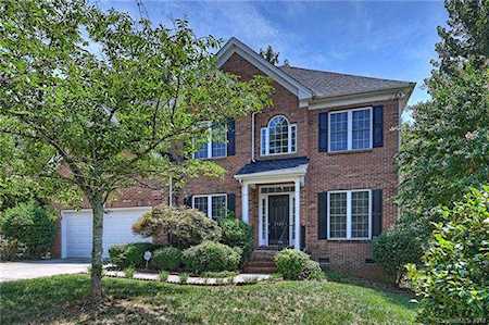 2522 Shady Reach Ln Charlotte, NC 28214