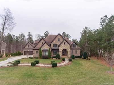 149 Bells Crossing Dr Mooresville, NC 28117