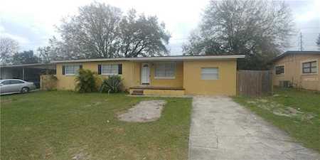 3907 Robbins Avenue Orlando, FL 32808