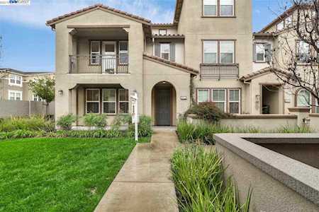 5312 Fioli Loop San Ramon, CA 94582