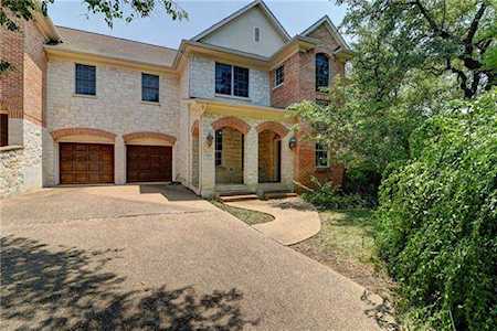 11301B Taylor Draper Ln #2 Austin, TX 78759
