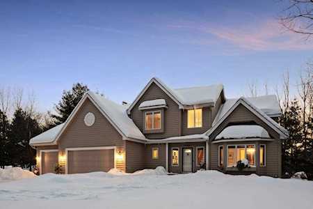 5160 Neal Avenue N Baytown Twp, MN 55082