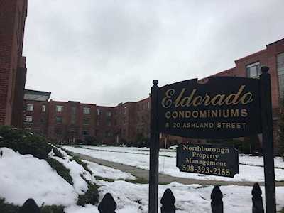 10 Ashland St #1R Worcester, MA 01609