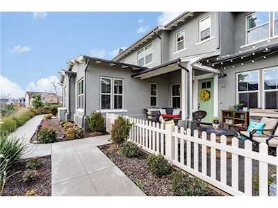 93 Promesa Avenue Rancho Mission Viejo, CA 92694