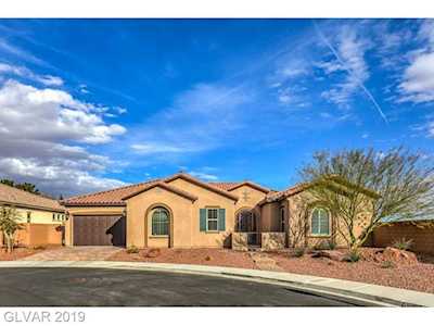 6706 Gray Horse St Las Vegas, NV 89149