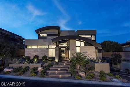 44 Sun Glow Ln Las Vegas, NV 89135