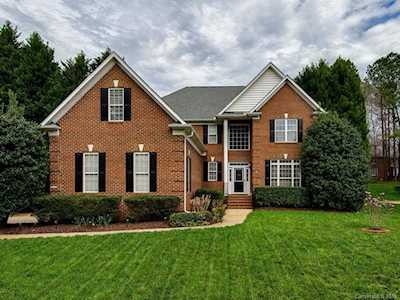13418 Darby Chase Dr Charlotte, NC 28277