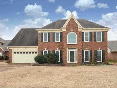 8945 Lindstrom Dr Memphis, TN 38016