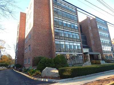 40 Greenleaf Street #602 Quincy, MA 02169