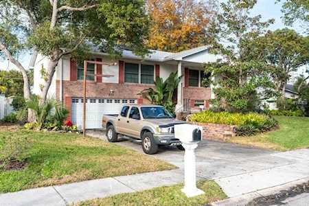 311 Oak Hill Drive Altamonte Springs, FL 32701