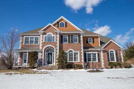 7 Whittemore Ter Andover, MA 01810