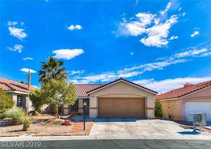 5512 Oakwood Ridge St Las Vegas, NV 89130