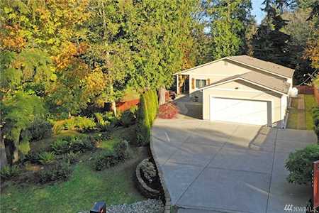 24442 South Kingston Rd NE Kingston, WA 98346