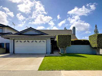 5072 Toulouse Drive La Palma, CA 90623
