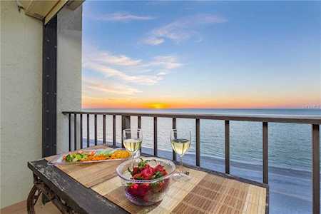 1480 Gulf Boulevard #1104 Clearwater, FL 33767