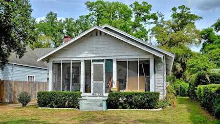 2411 Musselwhite Avenue Orlando, FL 32804