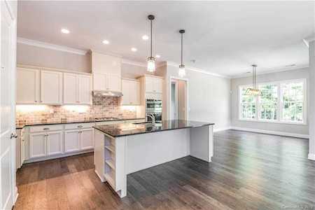 4419 Patriots Hill Rd Mint Hill, NC 28227