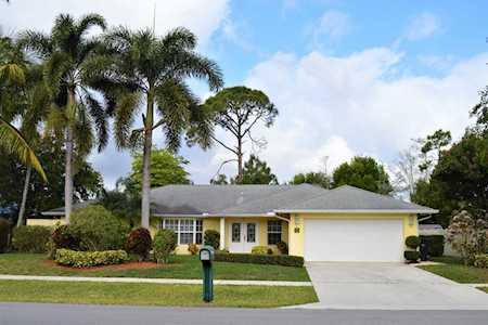 14257 Horseshoe Trce Wellington, FL 33414