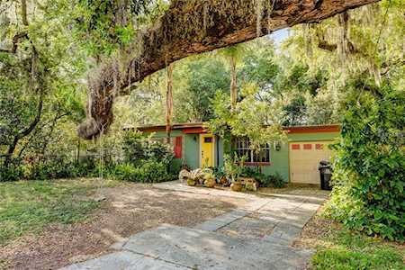 2022 Forest Circle Orlando, FL 32803