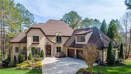2140 Capes Cove Dr Sherrills Ford, NC 28673