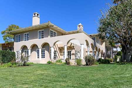1537 Via Zurita Palos Verdes Estates, CA 90274