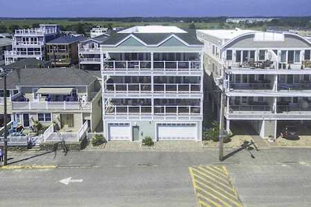 11 Atlantic Ave #2 Salisbury, MA 01952