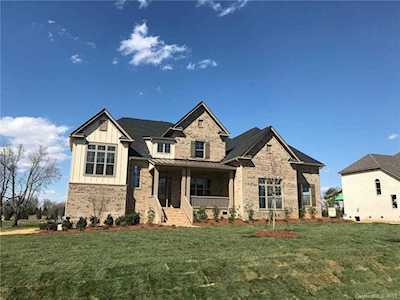 405 Wheatberry Hill Dr Weddington, NC 28104