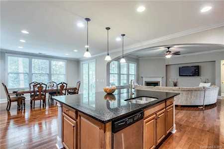 12632 Elkhorn Dr Charlotte, NC 28278